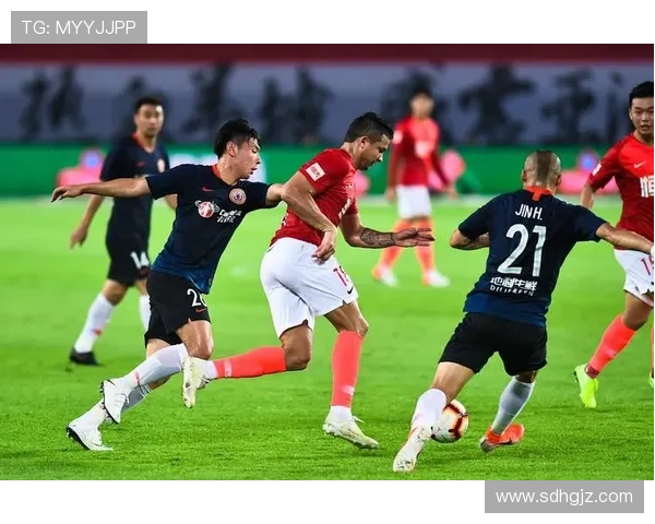 广州足球队在奥运会积分榜上以83分稳居第一名展现强劲实力