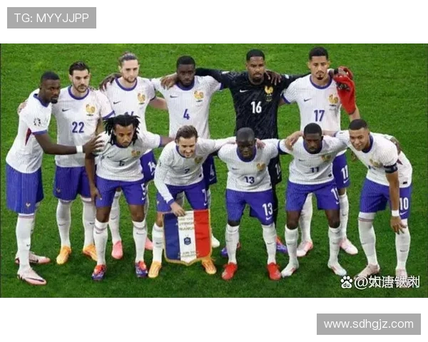 历届足球巨星球王名单盘点及其辉煌成就回顾